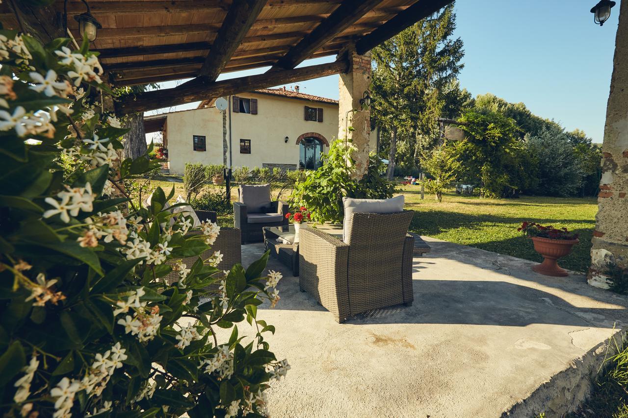 Il Casale Di Santamettole Guest House Barberino di Mugello Bagian luar foto