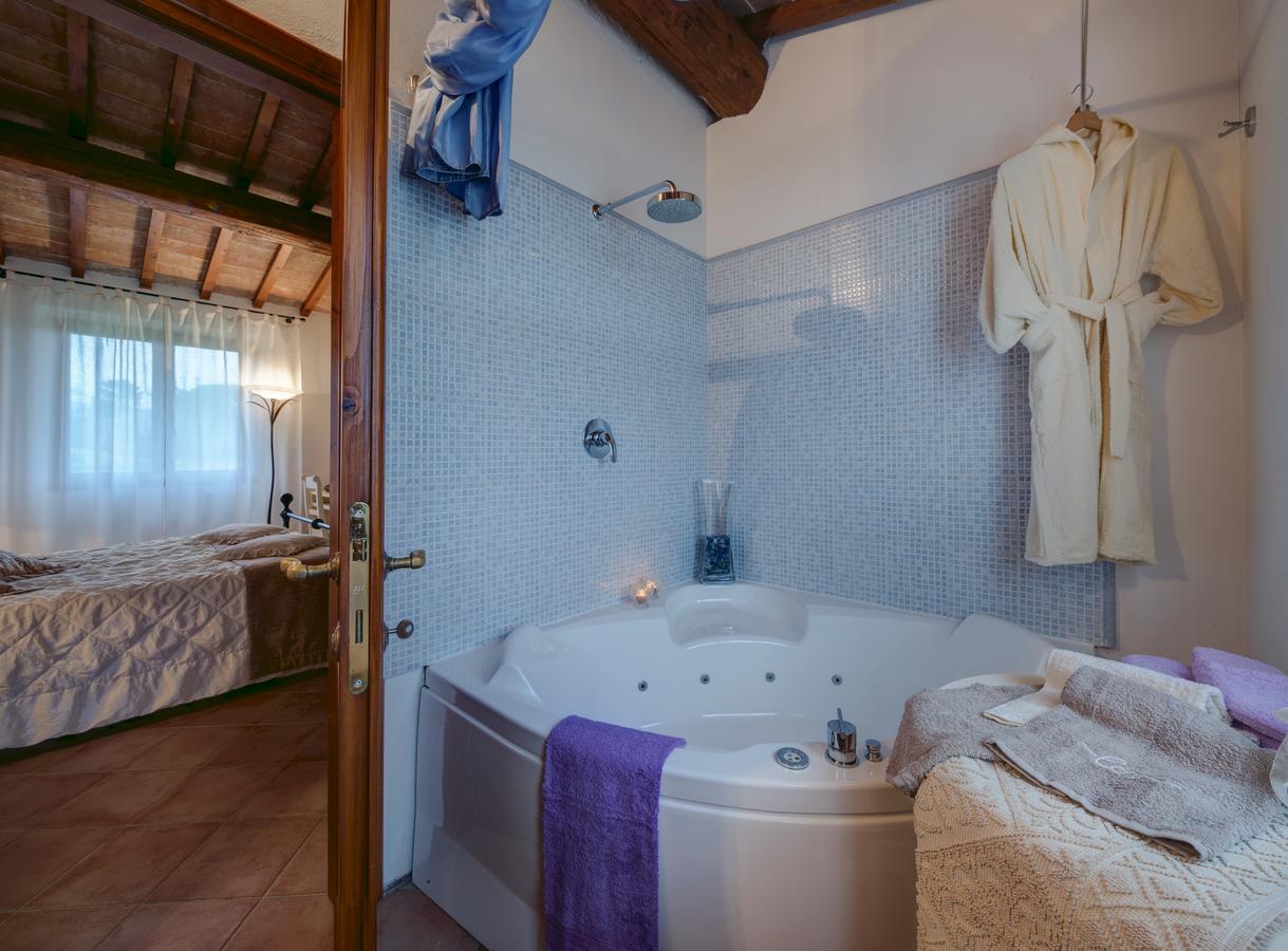 Il Casale Di Santamettole Guest House Barberino di Mugello Bagian luar foto